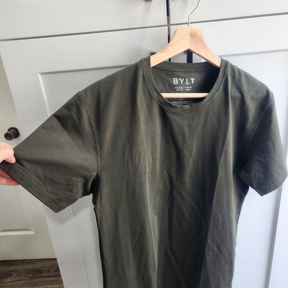 Bylt Basic Crew Split Hem Lux Tee Small - image 2